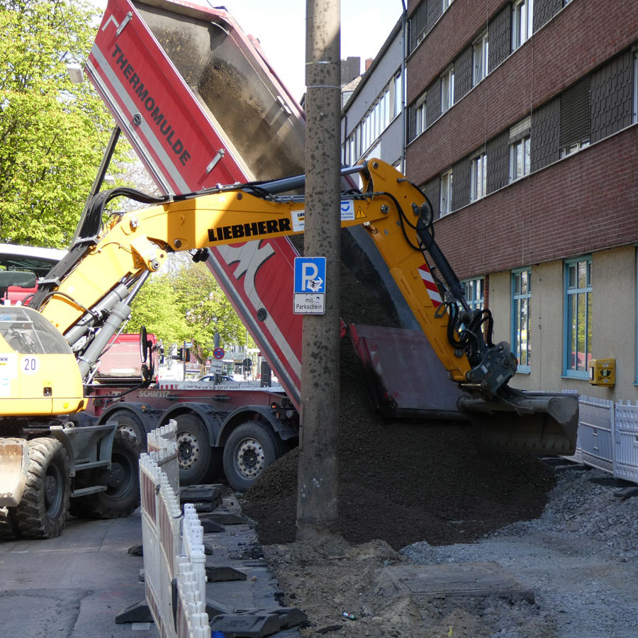 Bauarbeiten für den Radwall Dortmund im Rahmen des UmsteiGERN-Projekts